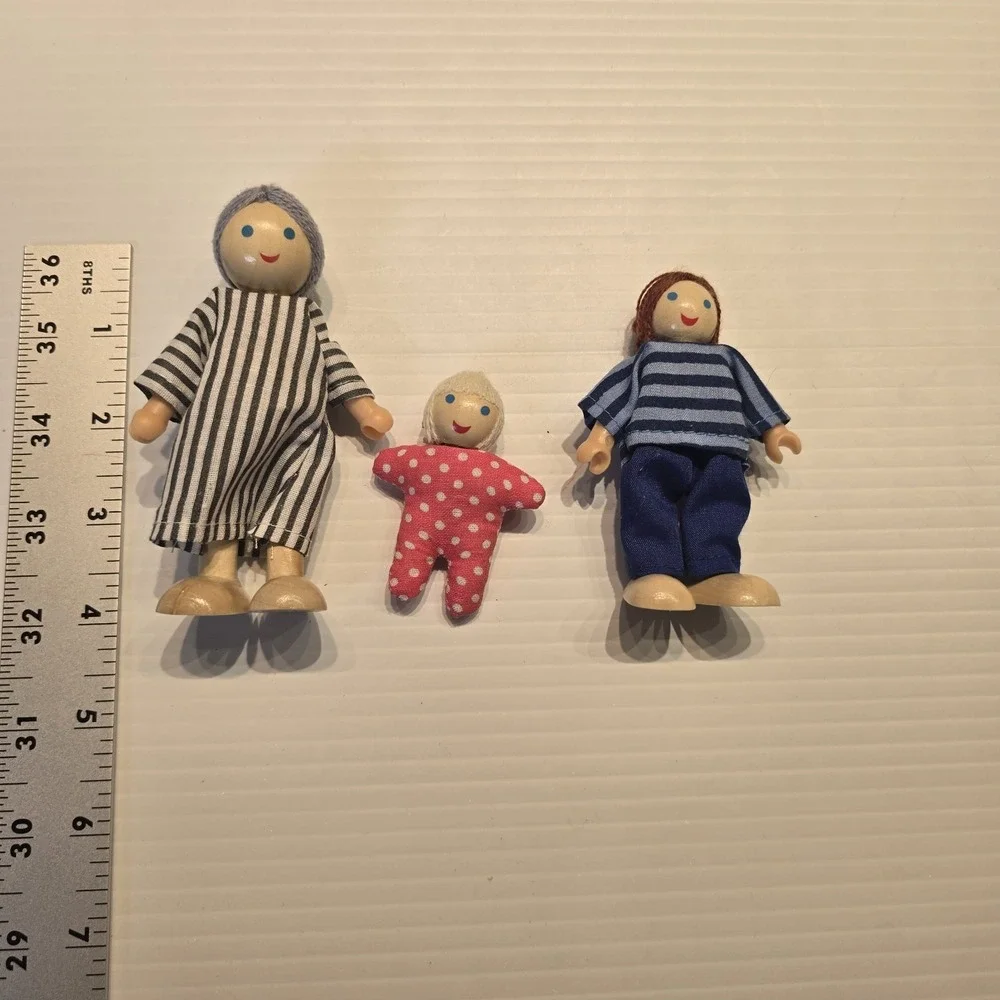 Wooden Doll Figures Dollhouse Bendable Poseable‎ Action Figures